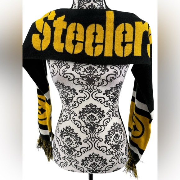 Vintage Pittsburgh Steelers Knit Scarf Black Gold Striped Fringe NFL Fan Gear - Picture 1 of 7